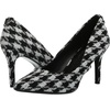 image:imageKarl Lagerfeld Womens Royale Pointed Toe Dress PumpBlackWhite
